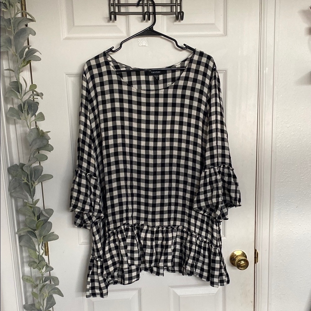 Karen Kane Black and White Blouse